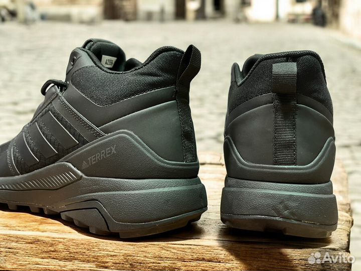 Теплые зимние кроссовки Adidas terrex goretex