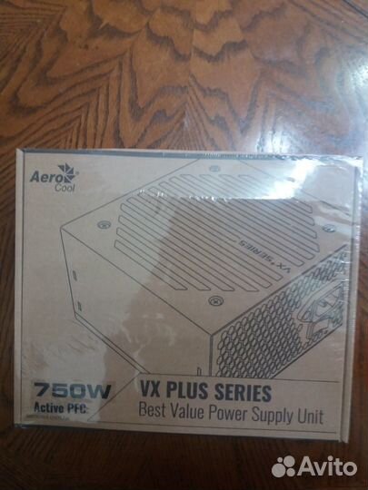 Блок питания Aerocool VX plus 750W (новый)