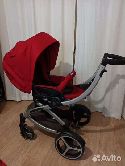 Прогулочная коляска 2 в 1