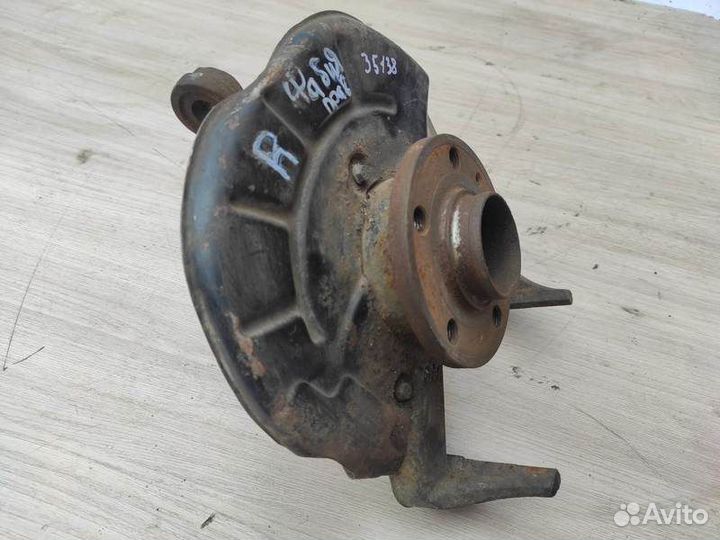 Кулак передний правый Skoda Fabia I рестайлинг (20