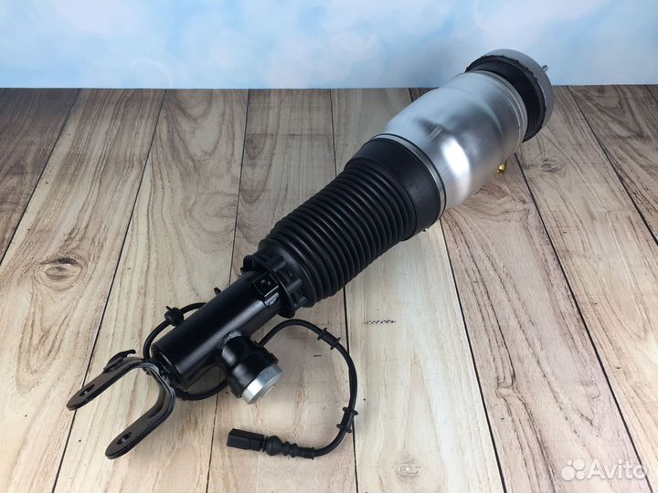 Стойка в сборе передняя правая на Хенде Hyundai