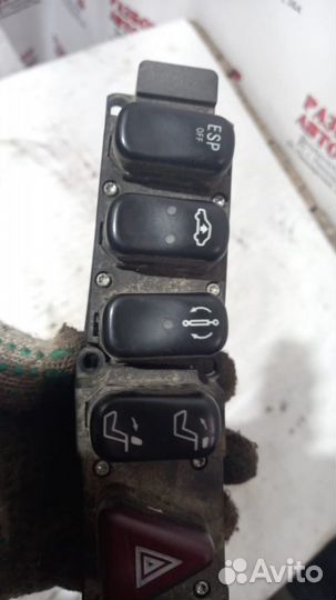 Блок кнопок центральной консоли Меrсеdеs Веnz W220