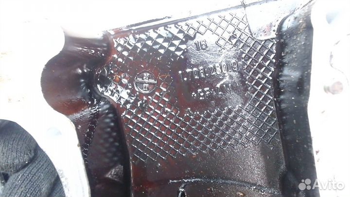 Крышка передняя двс BMW 3 E46, 2002