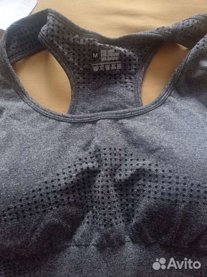 Спортивный бесшовный костюм just fit новый