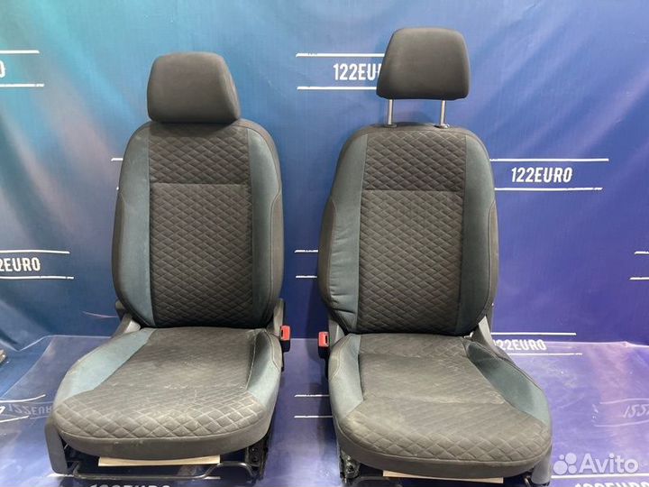 Сиденье салонное Volkswagen Polo