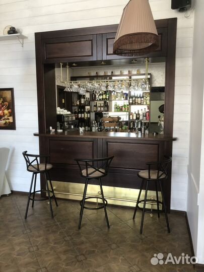 Ресепшн,барная стойка,оснащение офисной мебелью,юв