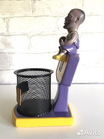 Подставка органайзер для ручек баскетбол Леброн