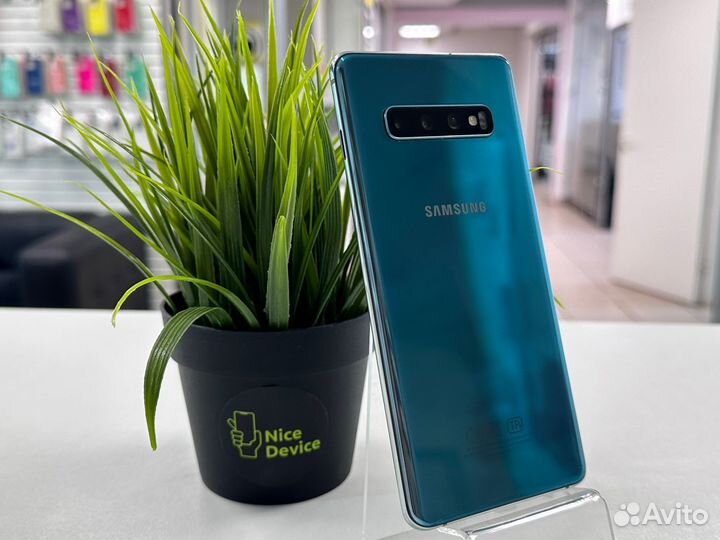 Samsung Galaxy S10+, 8/128 ГБ