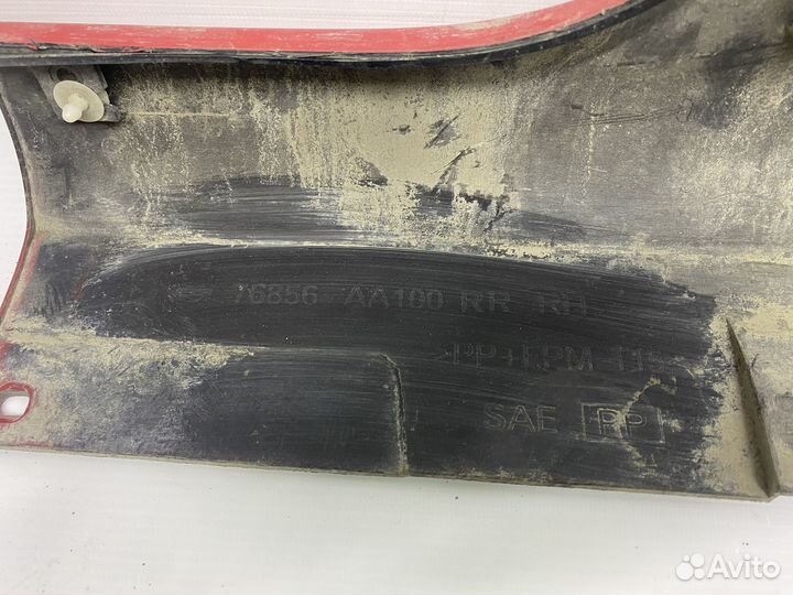 Накладка порога правого Nissan Skyline R34 Купе