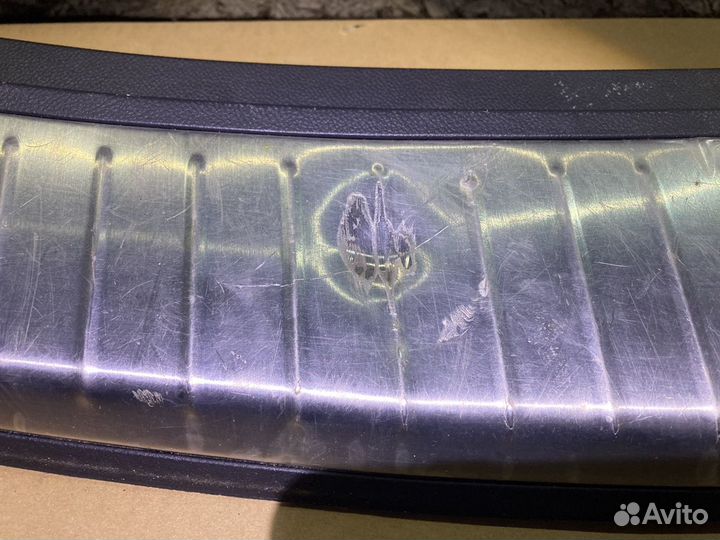 Инфинити FX,QX70 планка в багажник