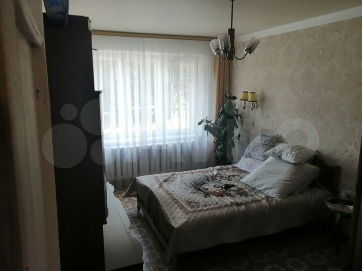 3-к. квартира, 70 м², 1/5 эт.