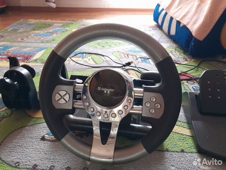 Игровой руль с педалями для пк