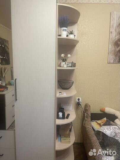 Полка угловая