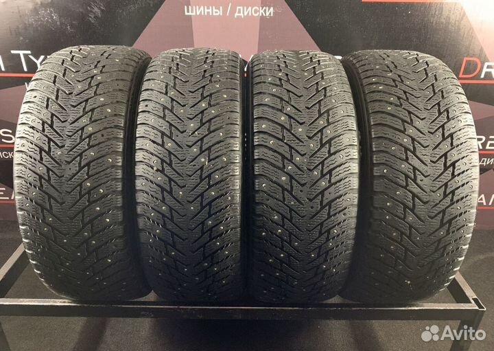 Nokian Tyres Hakkapeliitta 8 215/55 R17