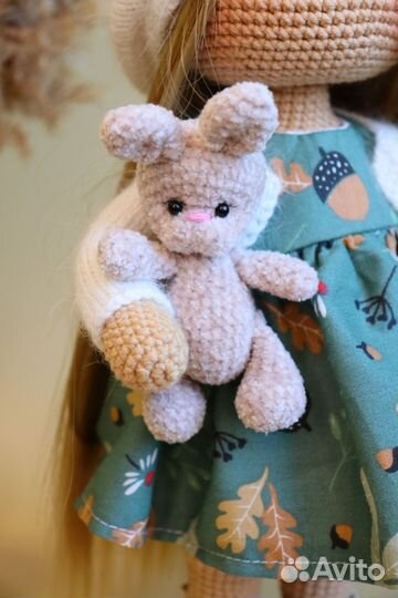 Кукла вязаная с волосами