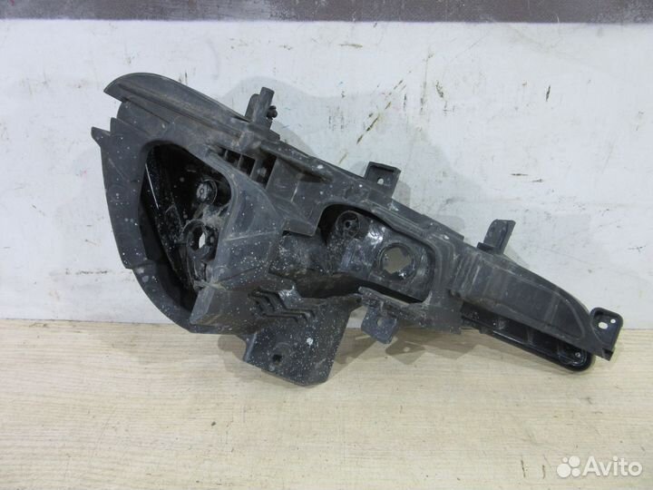 Фара противотуманная левая Kia Sportage