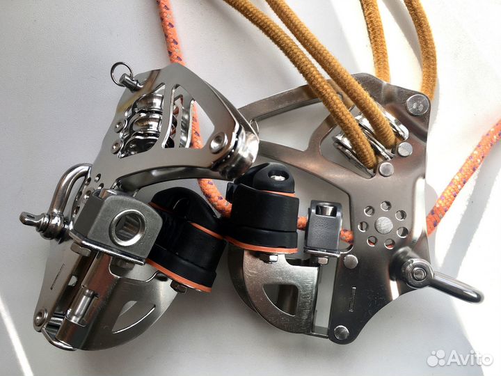 Нижний блок оттяжки гика яхты Луч Лазер Laser 470