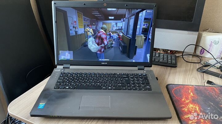 Игровой ноутбук core i7/8гигов/grx860/ssd256