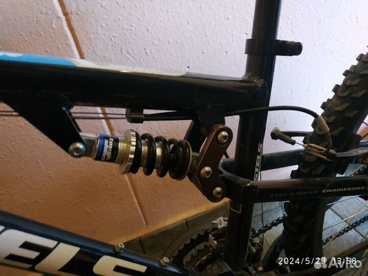 Велосипед подростковый горный Стелс навигатор 490