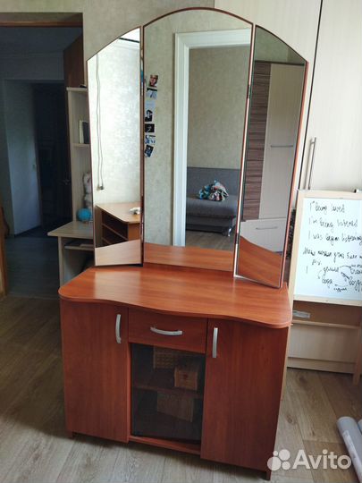 Трельяж с зеркалом