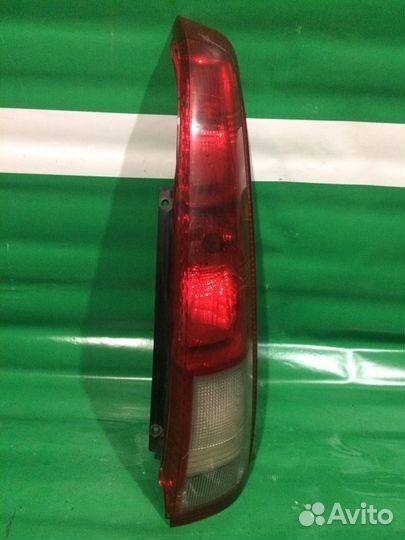 Задняя правая фара X-Trail, Х-Трэил