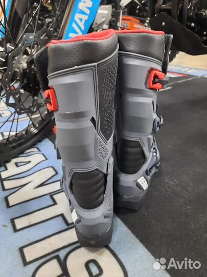 Кросс/Эндуро мотоботы leatt 4.5 в наличии новые