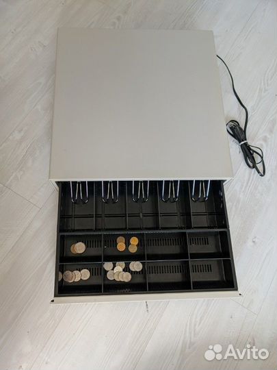 Денежный ящик