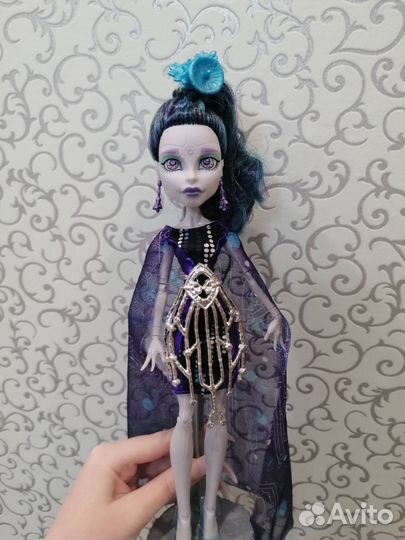 Элли Иди Монстер Хай boo york, boo york