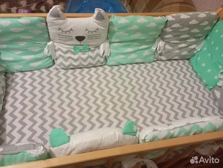 Бортики в кроватку