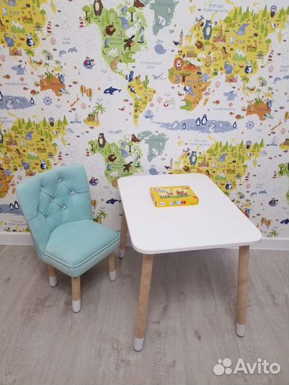 Детский стол и стульчик