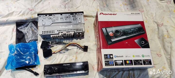Продается автомагнитола pioneer s520 bt