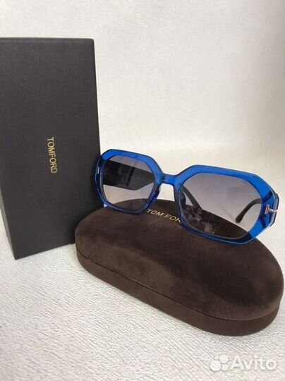 Солнцезащитные очки tom ford женские