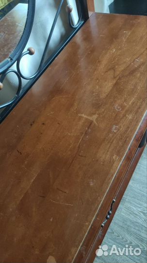 Туалетный столик