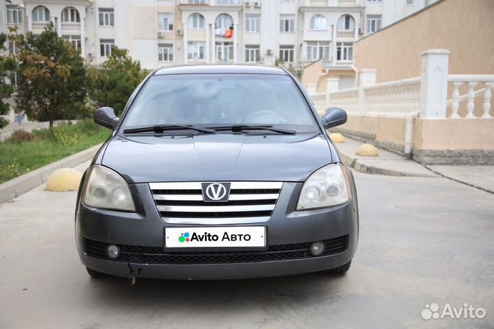 Vortex Estina 1.6 МТ, 2010, 310 000 км