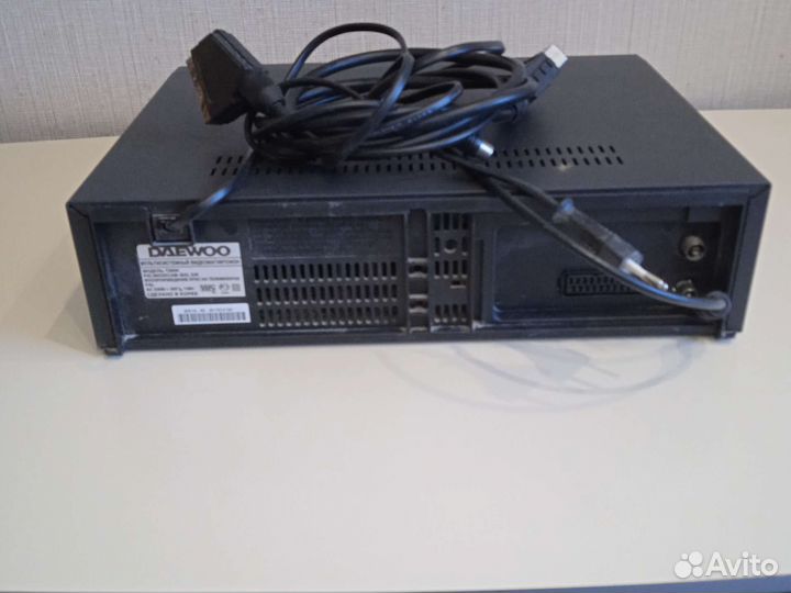 Видеомагнитофон daewoo