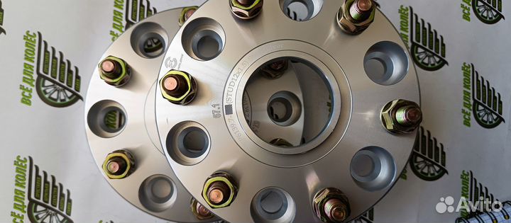 Колесные проставки 30мм 6х139х67