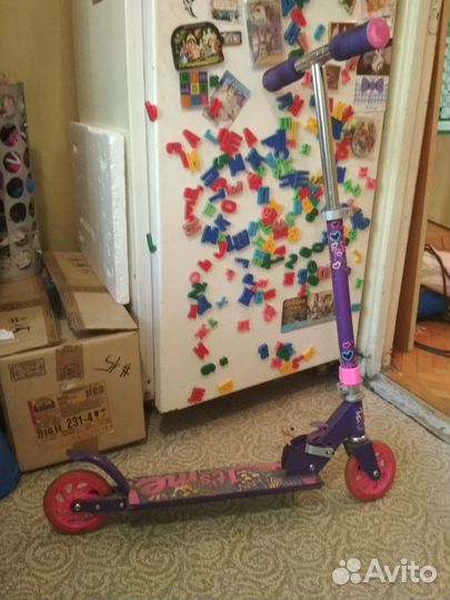 Самокат для девочки 5-7 лет