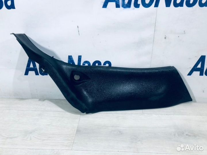 Обшивка стойки задняя правая Peugeot 206 1.4 KFW