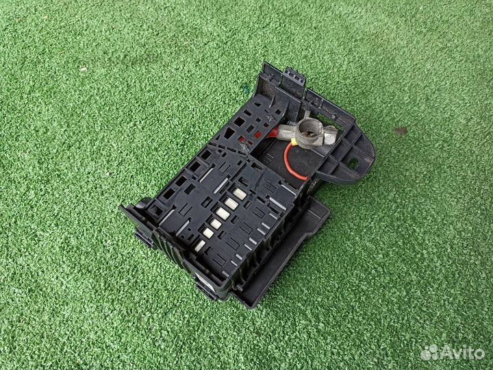 Блок предохранителей Chevrolet Cruze универсал 1.8