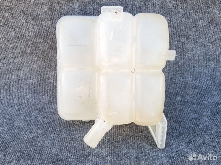 Бачок расширительный Ford Kuga 1.6 ecoboost 2013