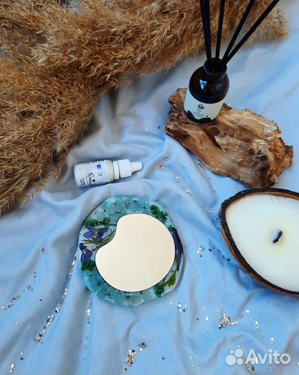 Зеркало карманное