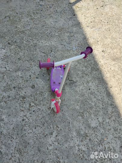 Самокат детский трехколесный