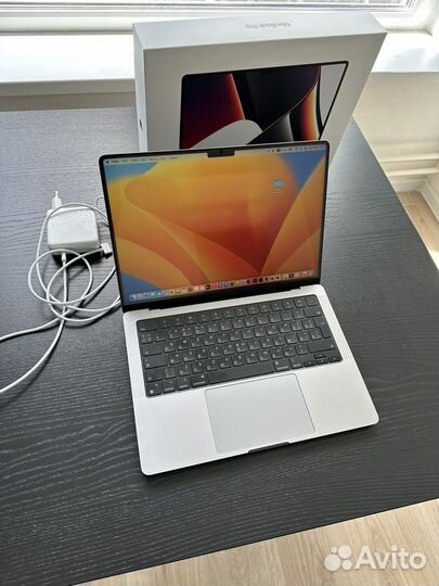 Apple MacBook Pro 14 m1 space grey 512Gb SSD