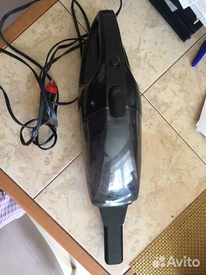 Автомобильный пылесос