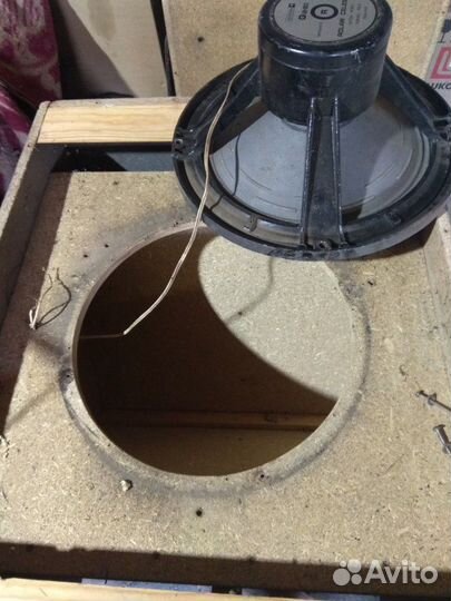 Корпус под большой динамик