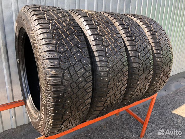 Continental IceContact 2 SUV 215/65 R17
