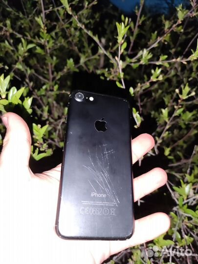 iPhone 7, 128 ГБ