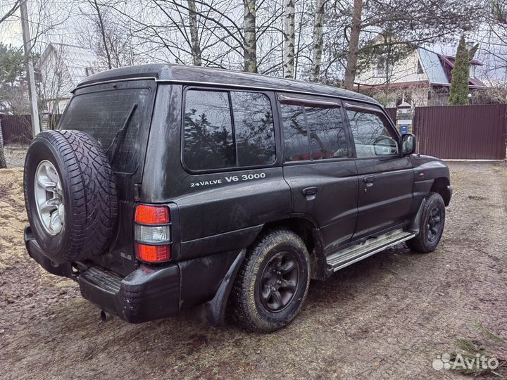 Mitsubishi Pajero 3.0 AT, 1999, 471 000 км