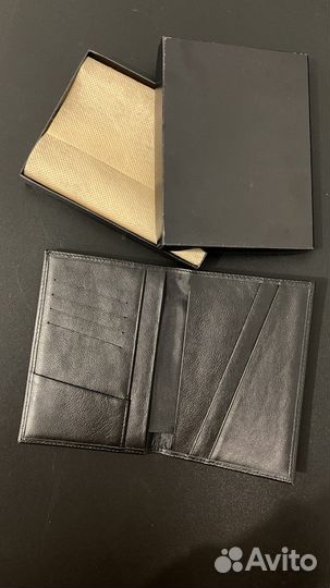 Обложка для документов кожаная