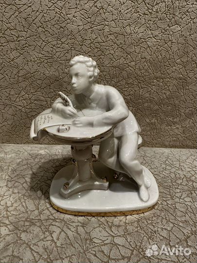 Статуэтка «Юный Пушкин»